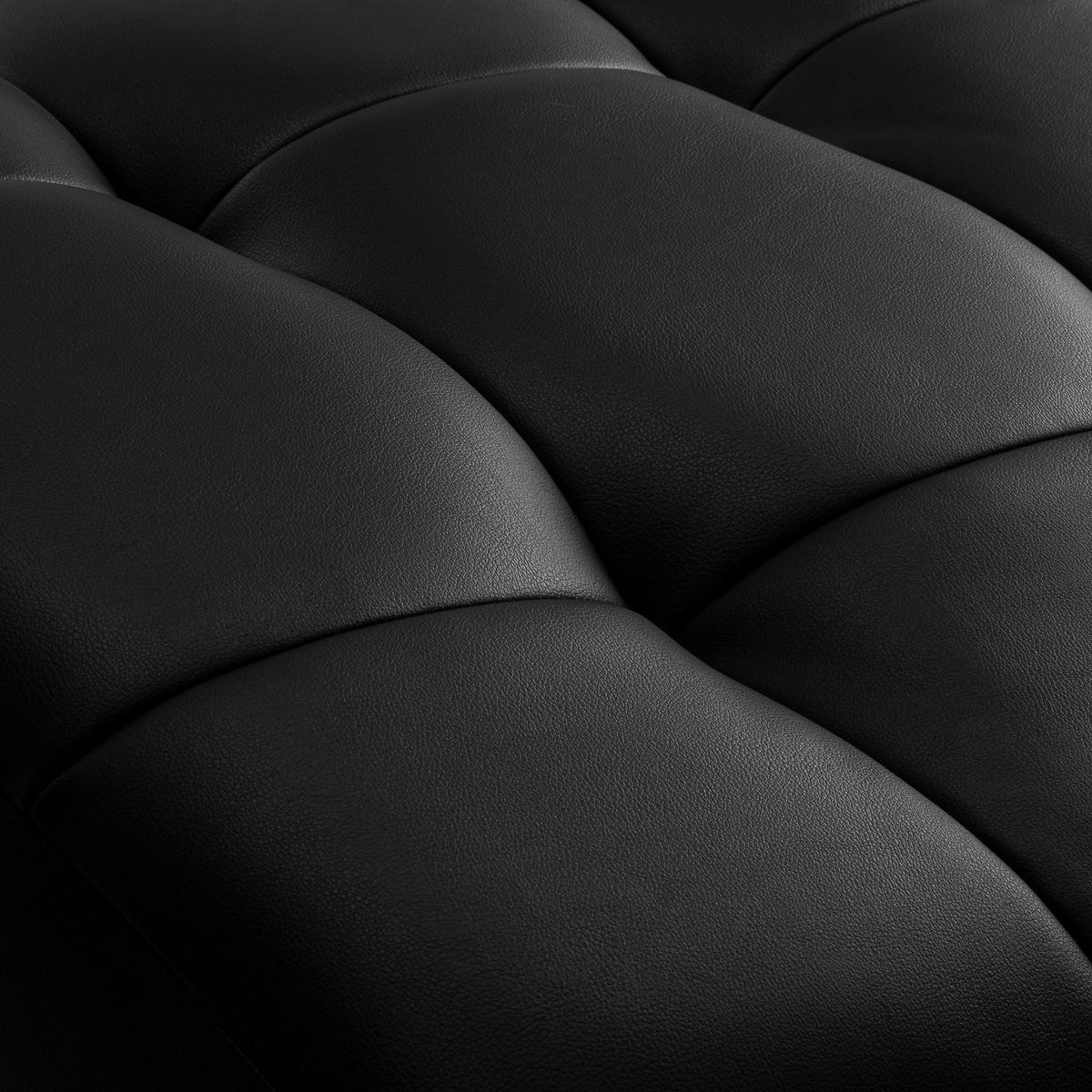 Ripsienhoitotuoli Sillon Alba, musta, kultainen jalusta Ripsienhoitotuoli Sillon Alba, musta, kultainen jalusta
