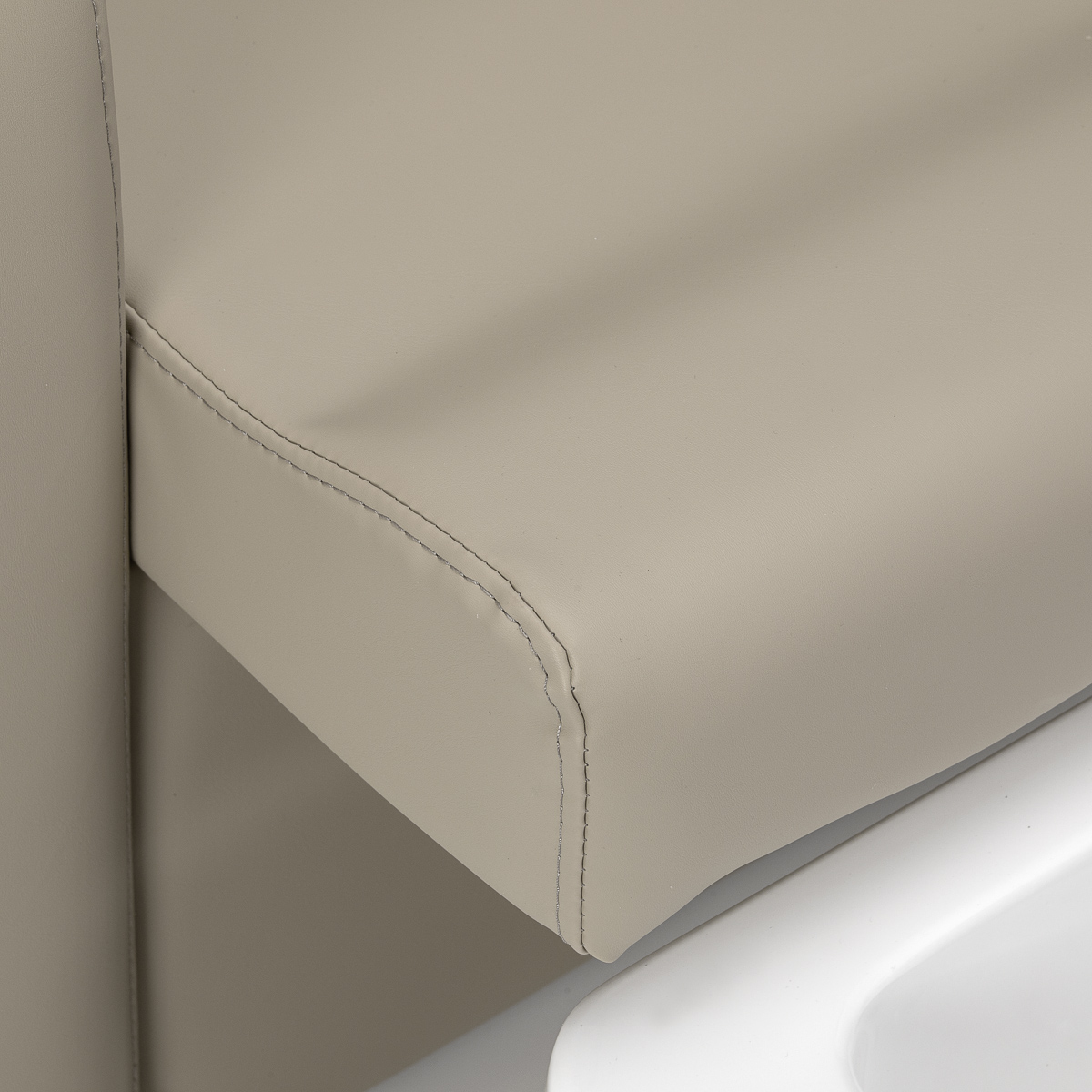 Sillon Elysia SPA-jalkahoitotuoli, kerma Sillon Elysia SPA-jalkahoitotuoli, kerma